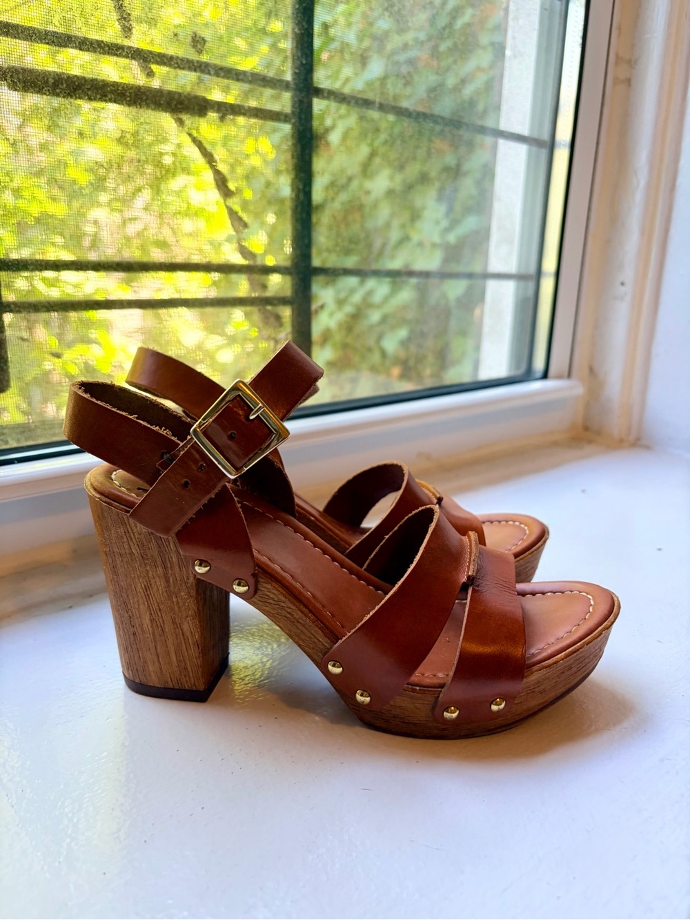 Miz Mooz Wooden/Leather Platform Sandal (38/7.5)